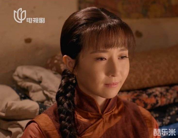 周奕彤