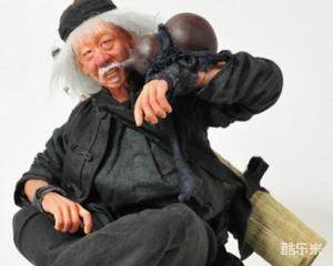 袁小田