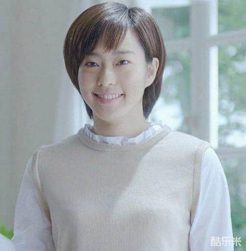 石川佳纯