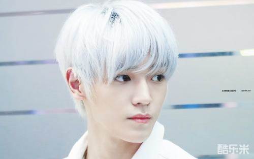 李泰容