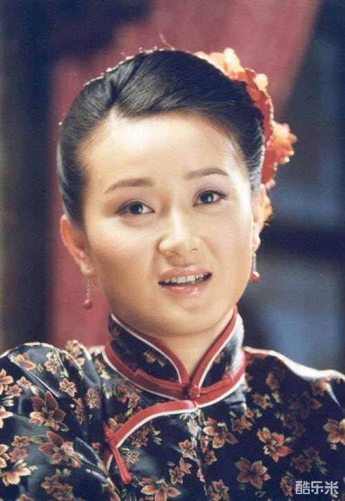 周莉