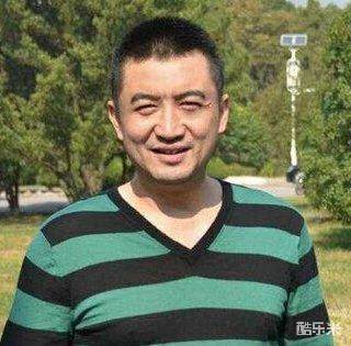 洪卫