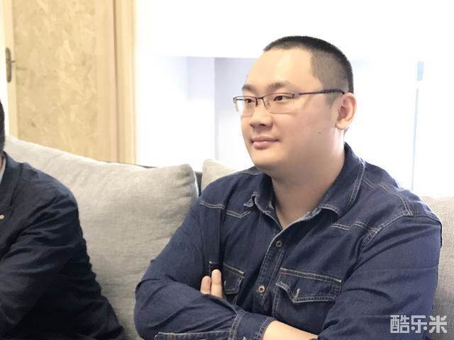 柏宁