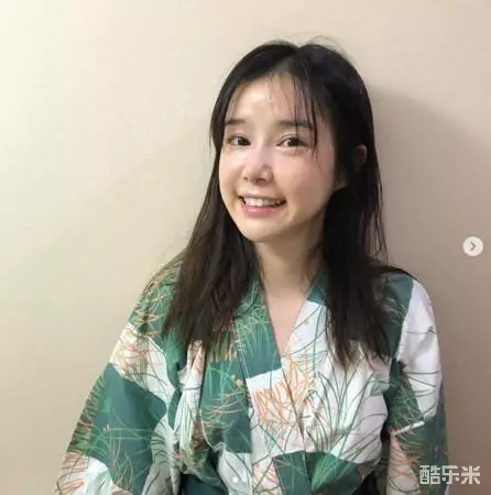 李佳颖