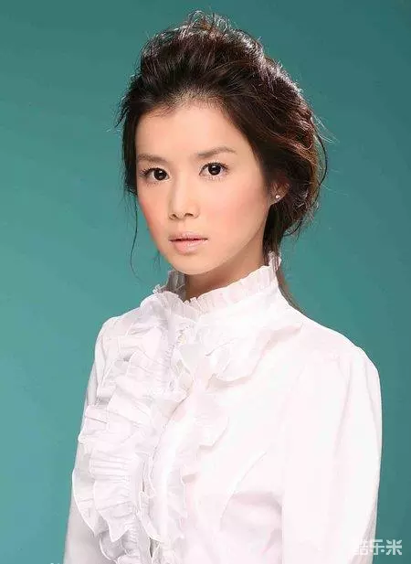 李佳颖