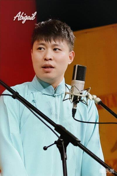 李鹤东