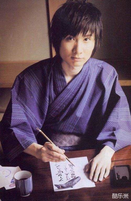 前野智昭