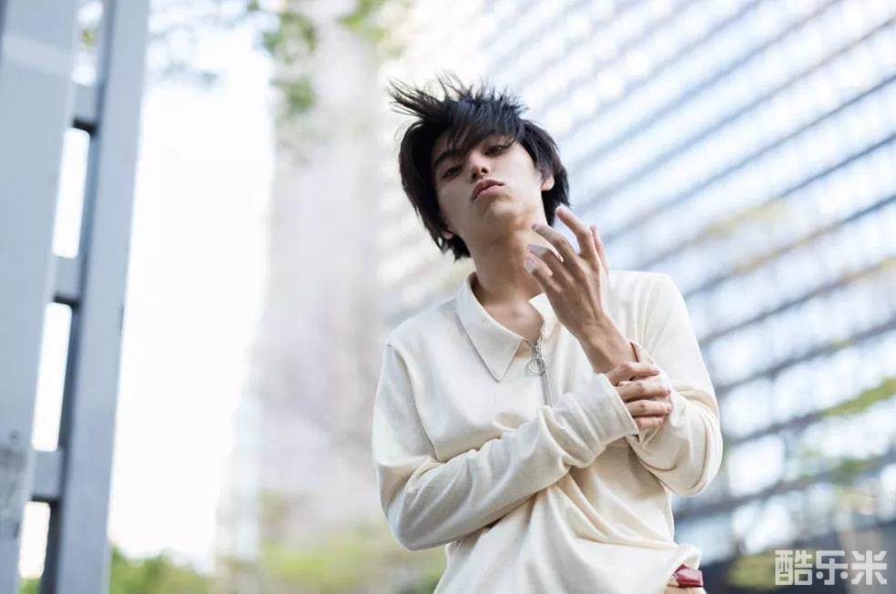 村上虹郎