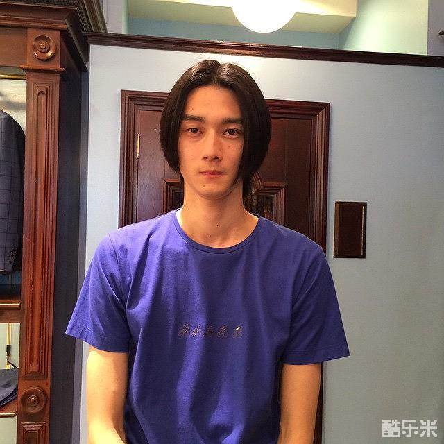 柳俊太郎