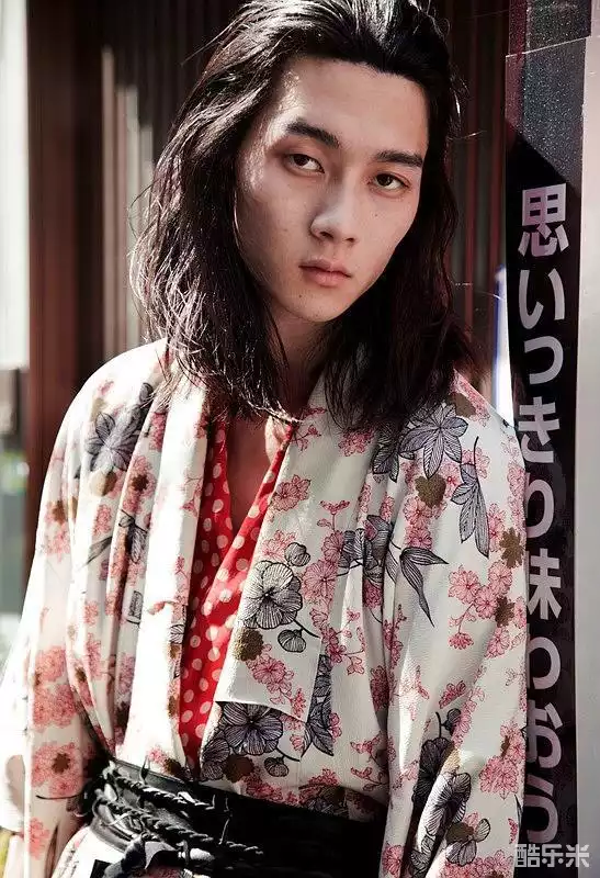 柳俊太郎