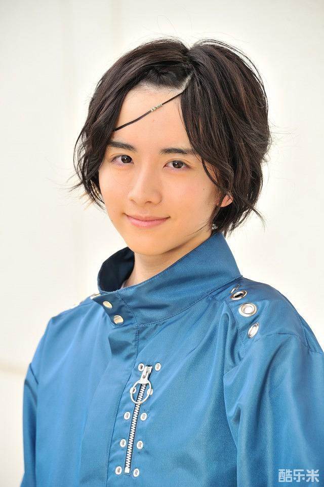 板垣李光人