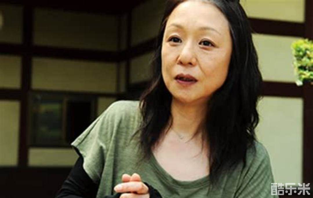 山下容莉枝