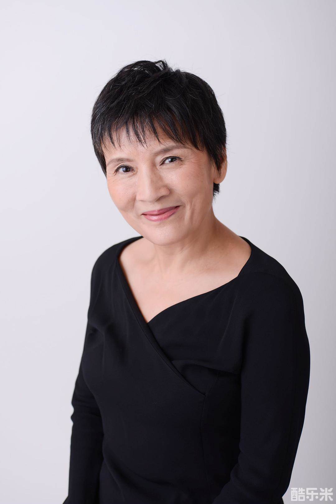 根岸季衣