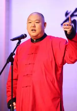 王玥波