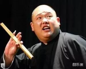 王玥波