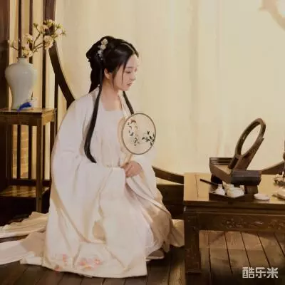 黄诗扶