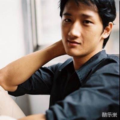 高英轩