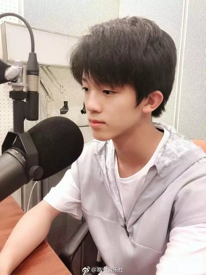 黄宇航
