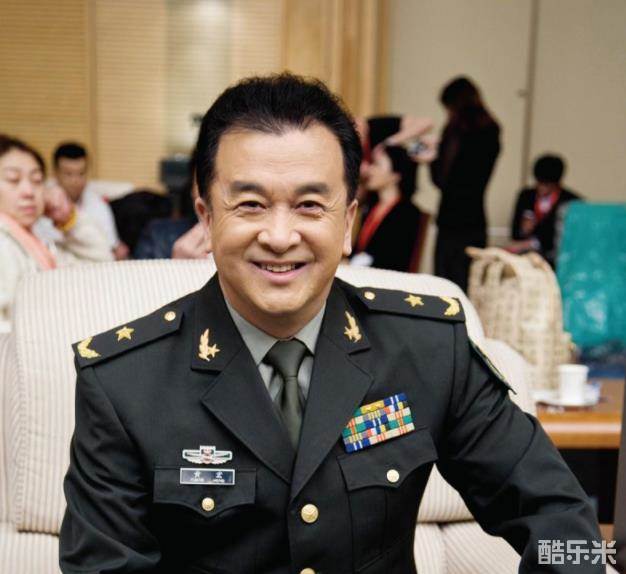 黄宏