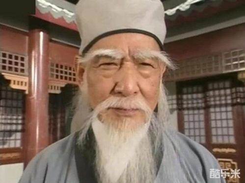 鲍方