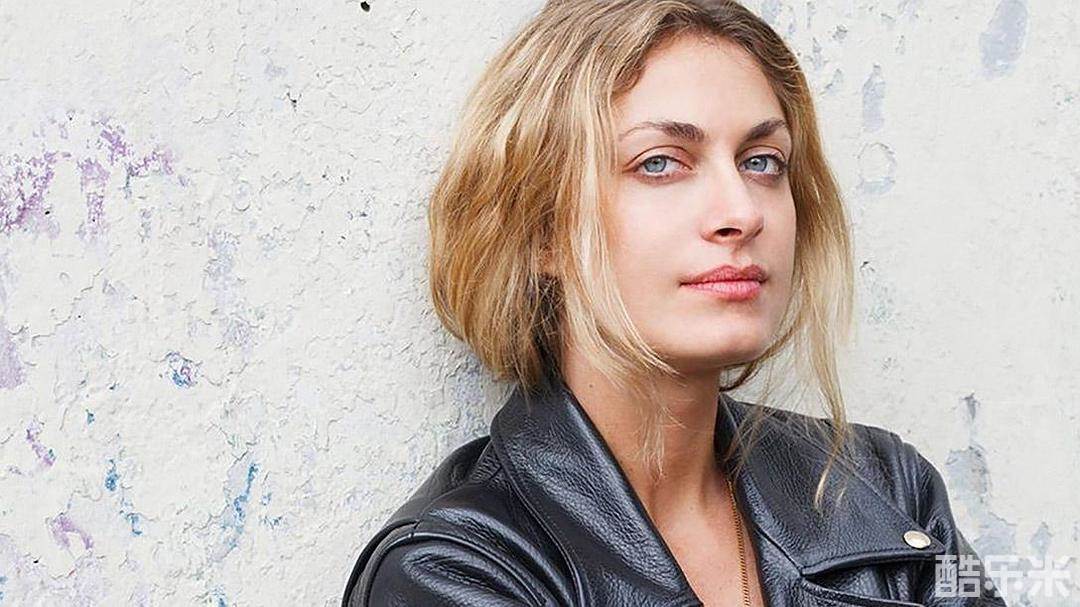 劳瑞·德·克莱蒙特-托奈尔