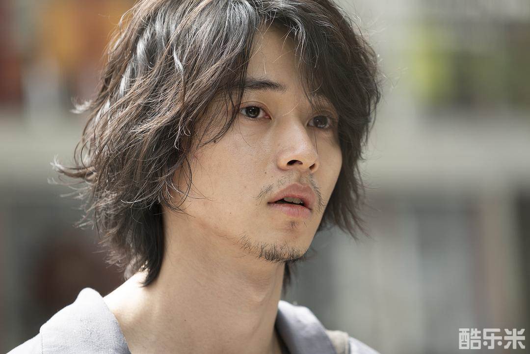 山崎贤人
