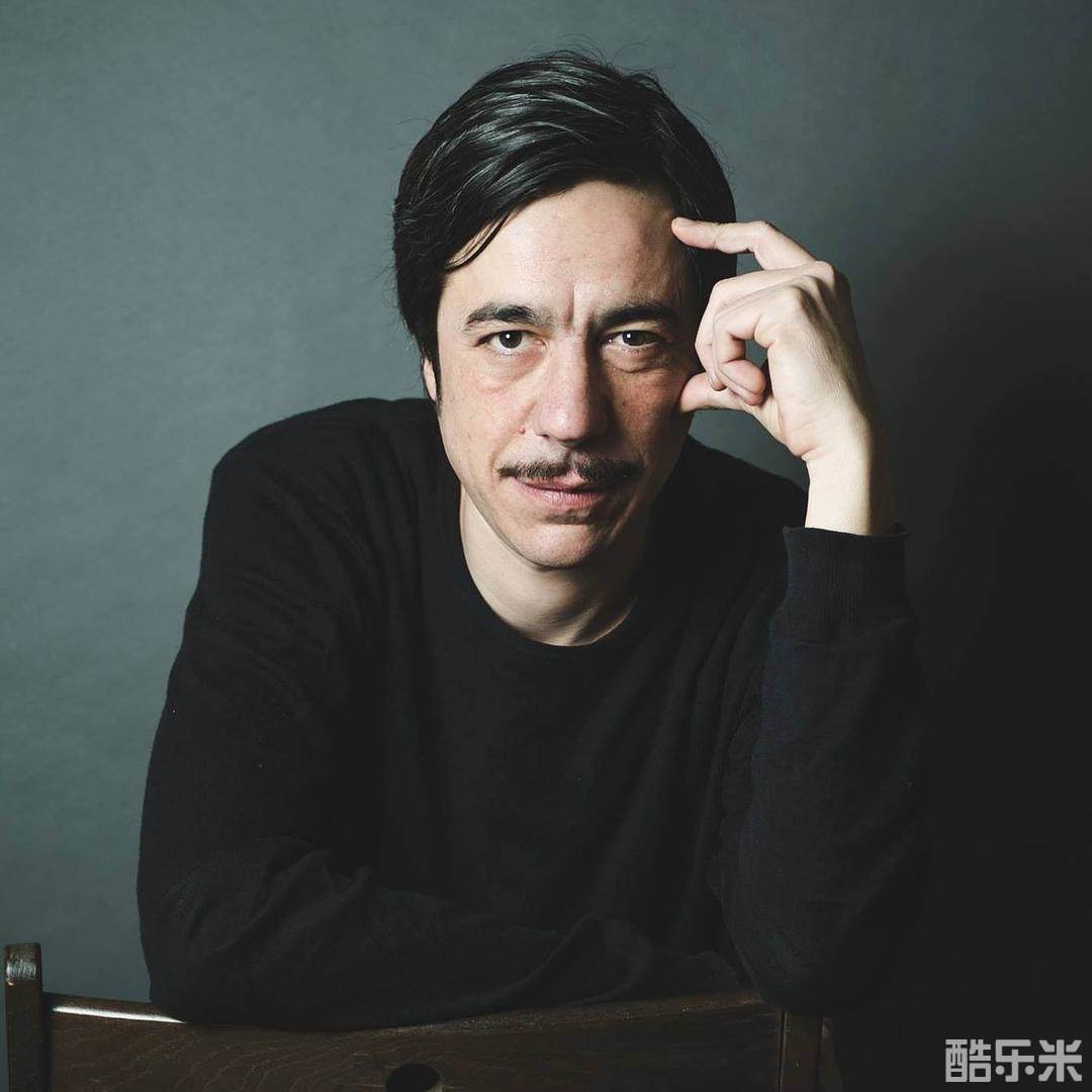 伊曼纽尔·瓦伦蒂