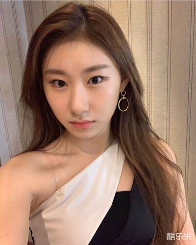李彩领