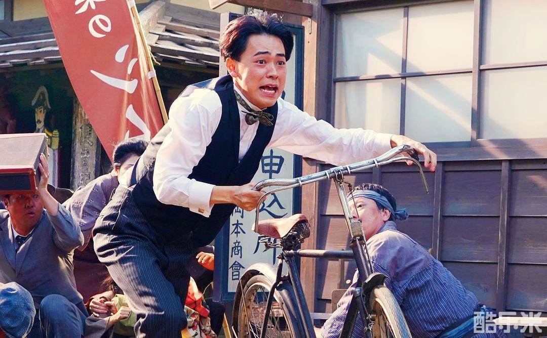 默片解说员