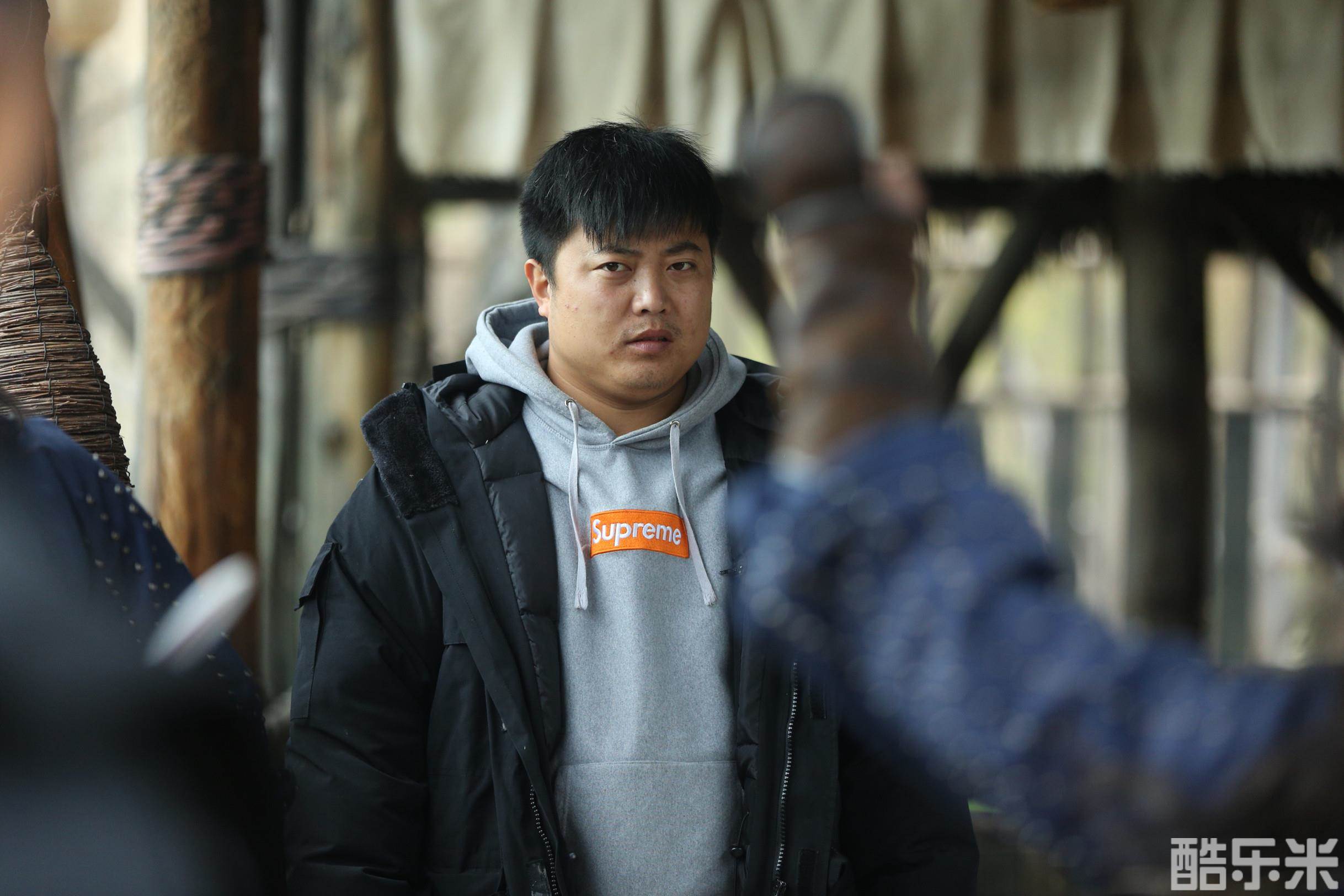 满闯闯