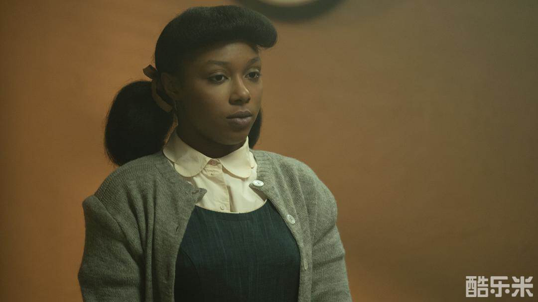 艾默莉·克鲁奇菲尔德