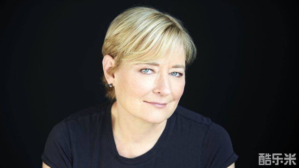 卡莉·斯考格兰德