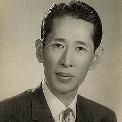 新马师曾