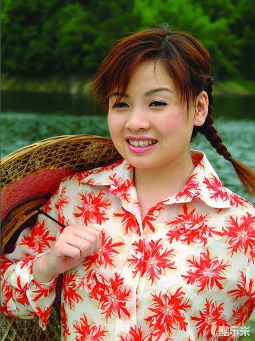 李琼