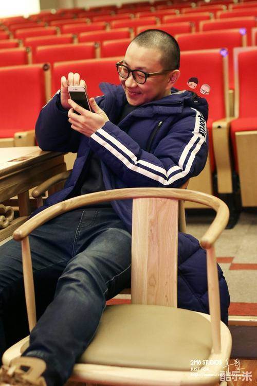 王声