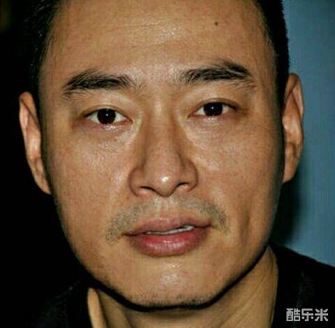 韦亦波