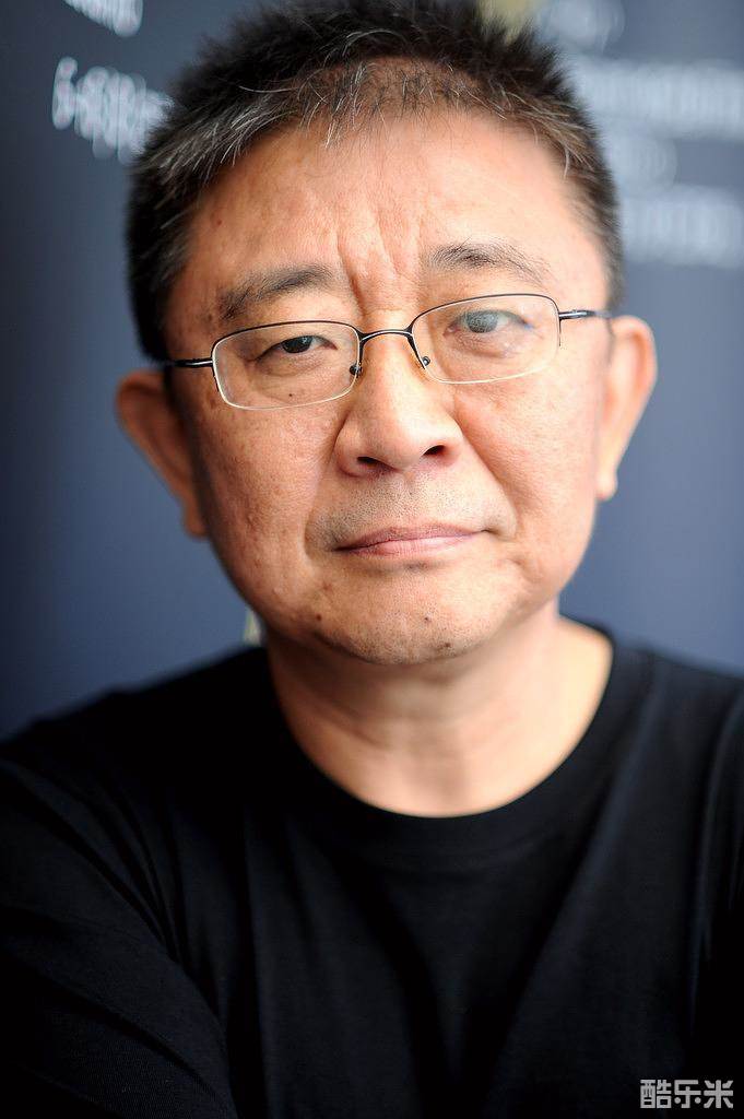 张律