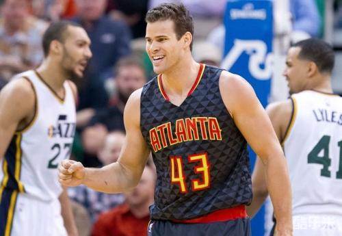 克里斯·亨弗里斯