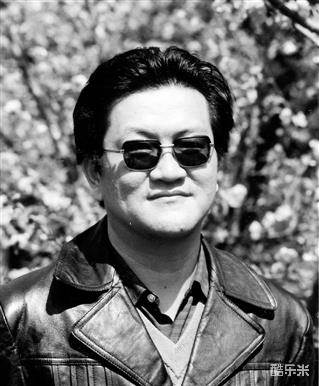 施光南