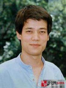 鲍大志