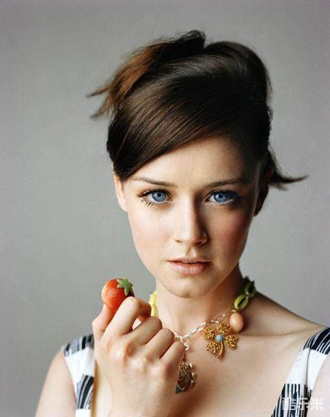 阿丽克西斯·布莱德尔