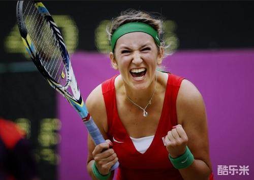 维多利亚·阿扎伦卡