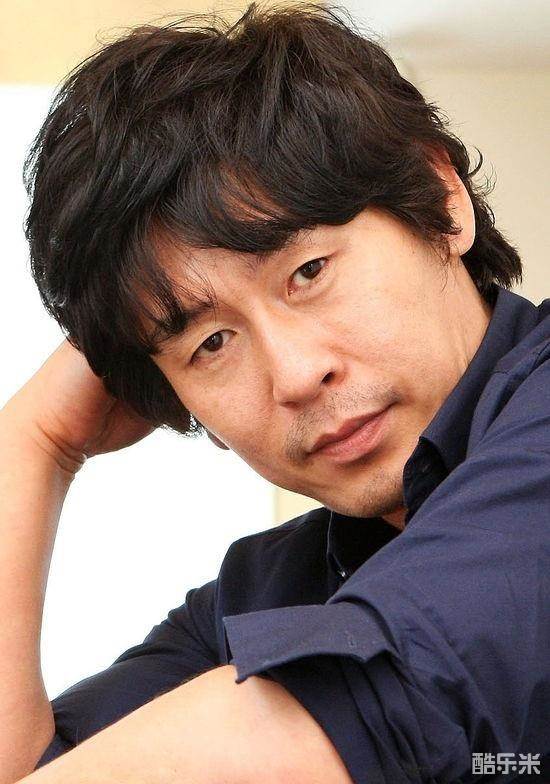 薛耿求