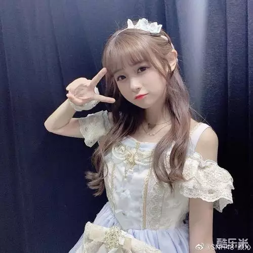 颜沁