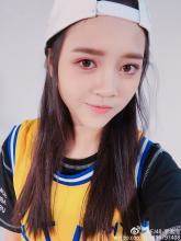 罗雪丽