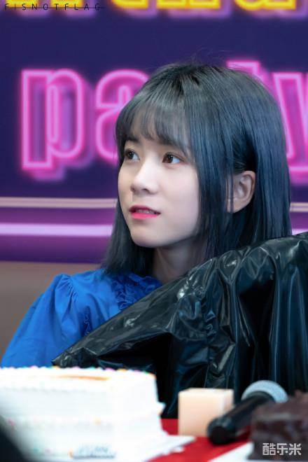 李梓(SNH48成员)