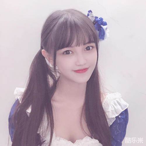 王欣颜甜甜