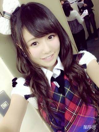 込山榛香
