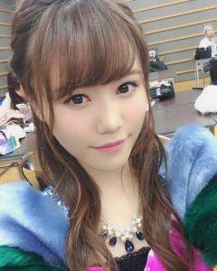 込山榛香