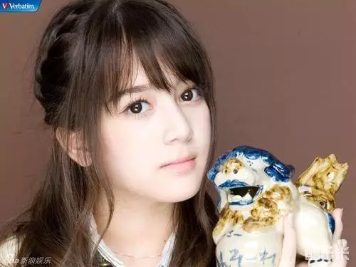 奥真奈美